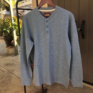Alesbury Long Sleeve Henley Shirt